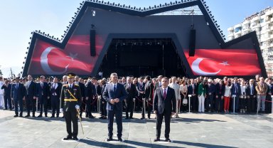 Antalya'da Cumhuriyet Bayramı kutlaması