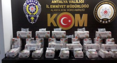 Antalya'da kaçakçılık operasyonu
