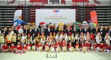 Bakanlık projesi Antalyalı çocuklara mutluluk kaynağı oldu