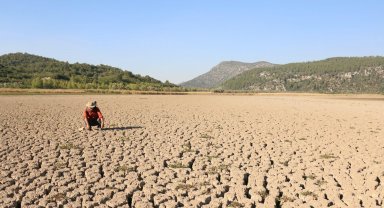 Eğirdir'in beslediği Kovada Gölü de kuruyor