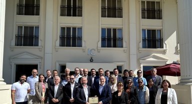Havalimanının Latin konukları
