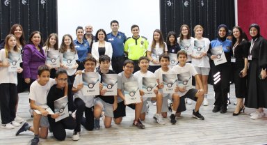 Öğrencilere dijital bağımlılık eğitimi
