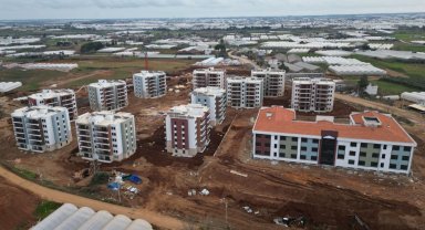 Serik TOKİ'de 357 konut sahiplerini buldu