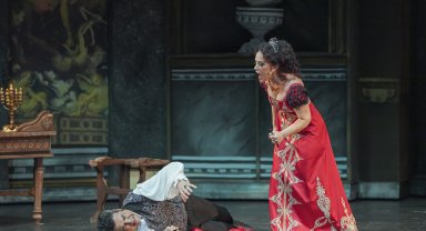 Sezonun ilk opera temsili 'Tosca'