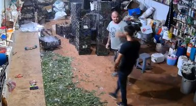 Tek yumrukla komaya giren çiçekçi öldü