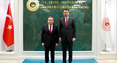 Başkan Böcek, Bakan Kurum ile görüştü