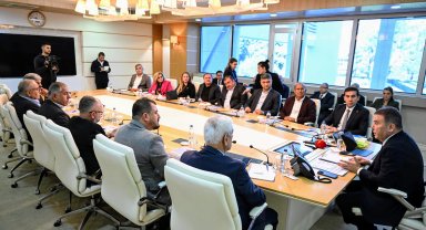 Başkan Böcek muhtar temsilcileriyle bir araya geldi