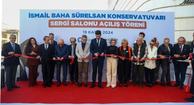 Büyükşehir Belediyesi İsmail Baha Sürelsan Sergi Salonu açıldı