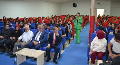 Öğrencilere 'Hayatının Yazarı Sensin' söyleşisi