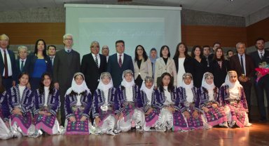 Serik'te Öğretmenler Günü törenle kutlandı