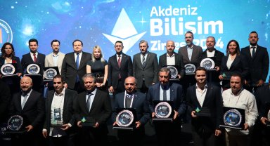 Akdeniz Bilişim Zirvesi 8'inci kez kapılarını açtı