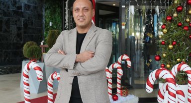 Antalya'da oteller yılbaşı konseptiyle süslendi