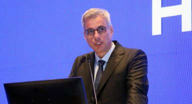 Bakan Memişoğlu'dan 'Yeni bir şey üreteceğim' diyen hekimlere destek