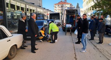 Devrilen motosiklette sürücü yaralandı