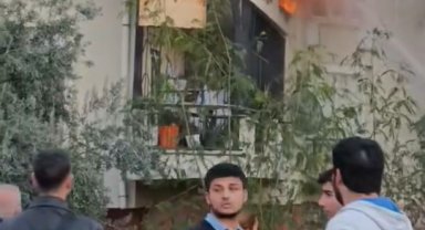 Evini yakan oğlunun uyuşturucudan kurtarılması isteyen anne gözyaşı döktü