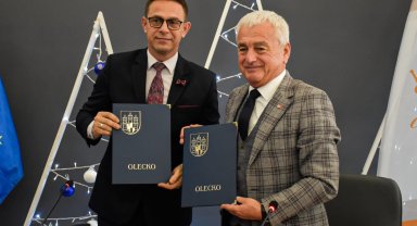 Finike ile Olecko kardeş şehir oldu