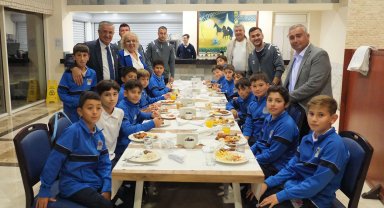 Futbolcularla motivasyon yemeği