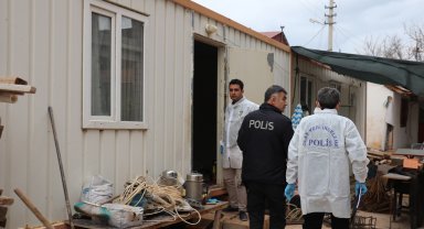 İnşaatın konteynerinde ölü bulundu
