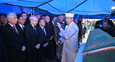Kılıçdaroğlu, dünürünün cenazesine katıldı
