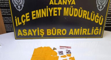 'Dur' ihtarına uymayan sürücü aracında uyuşturucuyla yakalandı