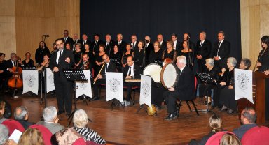 Antalya'da 'Eski Dostlar' konseri