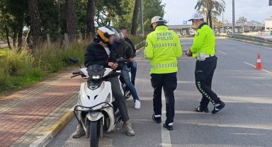 Antalya'da araç denetimi