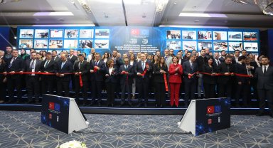 Büyükşehir Dijital Gençlik Merkezi açıldı