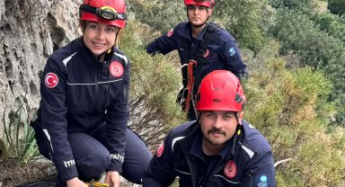 İtfaiye ekiplerinden keçi kurtarma operasyonu