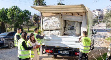 Manavgat Belediyesi'nden vatandaşlara yardım eli