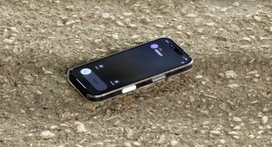 Motosikletten düşüp ölen sürücünün çalan telefonuna cevap veremediler