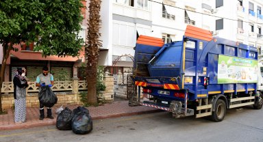 Muratpaşalılar geri dönüşümle 1,4 milyon lira kazandı