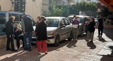 Saç spreyi kutuları patladı, binada oturanlar korkuyla sokağa çıktı