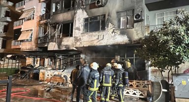 Tartıştığı spotçunun iş yerini ateşe verdi, bina alev topuna döndü: 1 ölü, 2 yaralı