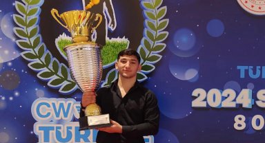 Yağlı güreşin yükselen yıldızı