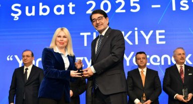 Akdeniz Üniversitesi'ne Kariyer Gelişiminde En Etkin Üniversite Ödülü