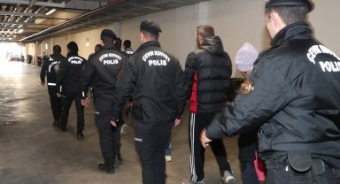 Antalya'da aranan 542 şüpheli yakalandı