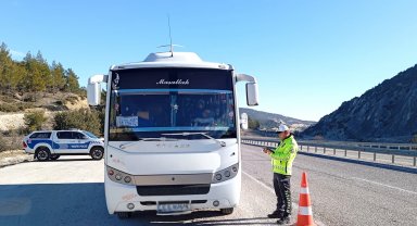 Antalya'da son 1 haftada 58 bin 125 araç denetlendi