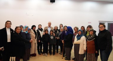 Başkan Özçelik Toslak'ta vatandaşlarla buluştu