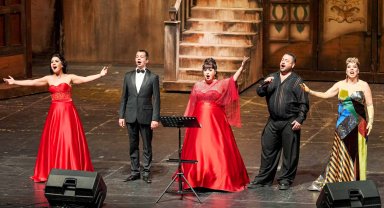 Sevgililere özel konser