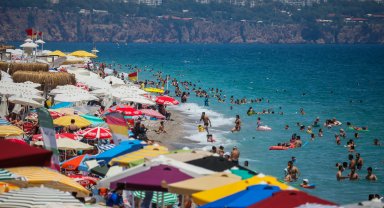 'Savaşlar biterse Antalya'ya 20 milyon turist gelir'