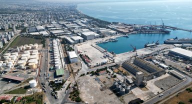 Antalya Serbest Bölgesi ticaret hacmini artırıyor