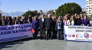 Antalya'da 8 Mart töreni