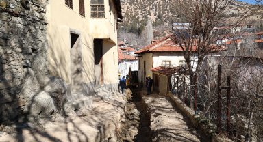 ASAT'tan Elmalı'nın tarihi sokaklarında altyapı çalışması