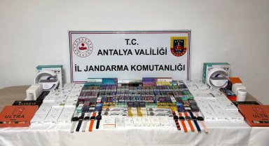 Jandarmadan Aksu ve Manavgat'ta kaçakçılık operasyonu