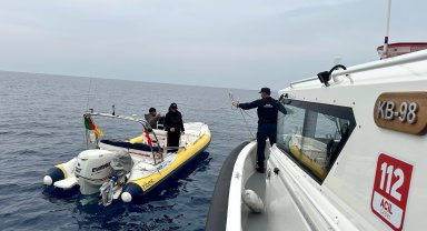 Kaş'ta 'düzensiz göçmen kaçakçılığı' operasyonu