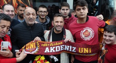 Okan Buruk'tan Antalya'daki taraftarlara 'Rahatız merak etmeyin'