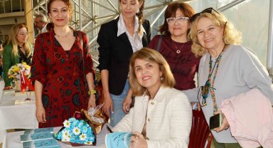 Sanatçı doktorlar sergisi