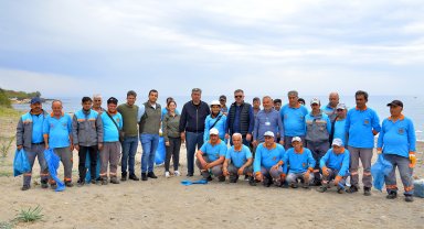 Alanya'da sahil temizliği