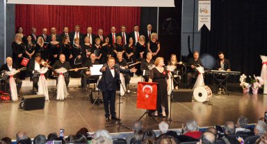 Antalya'da gönülden türküler