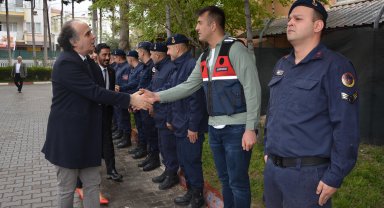 Korkuteli'de protokol üyeleri bayramlaştı